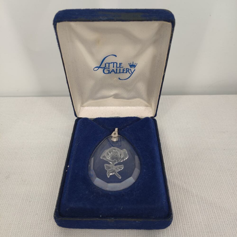 Little Gallery Faceted Lead Crystal Rose Pendant Necklace Hallmark